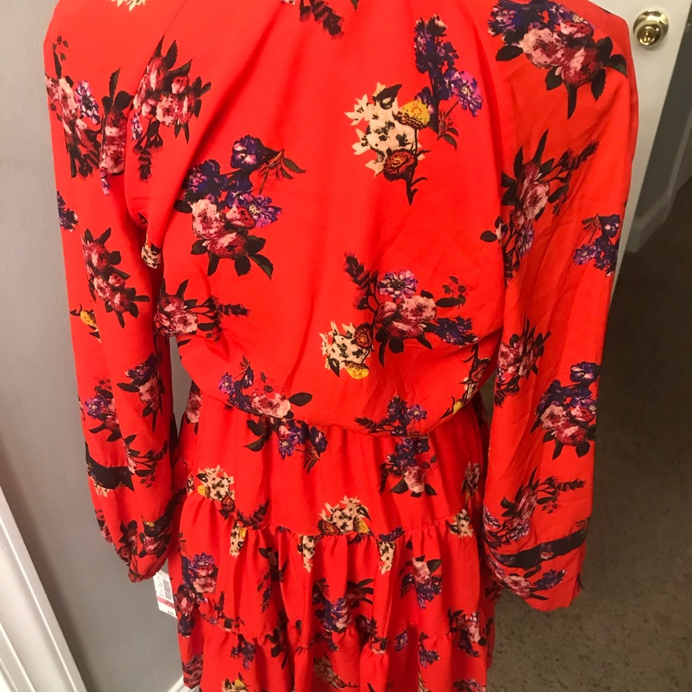 Cute mini dress with bow